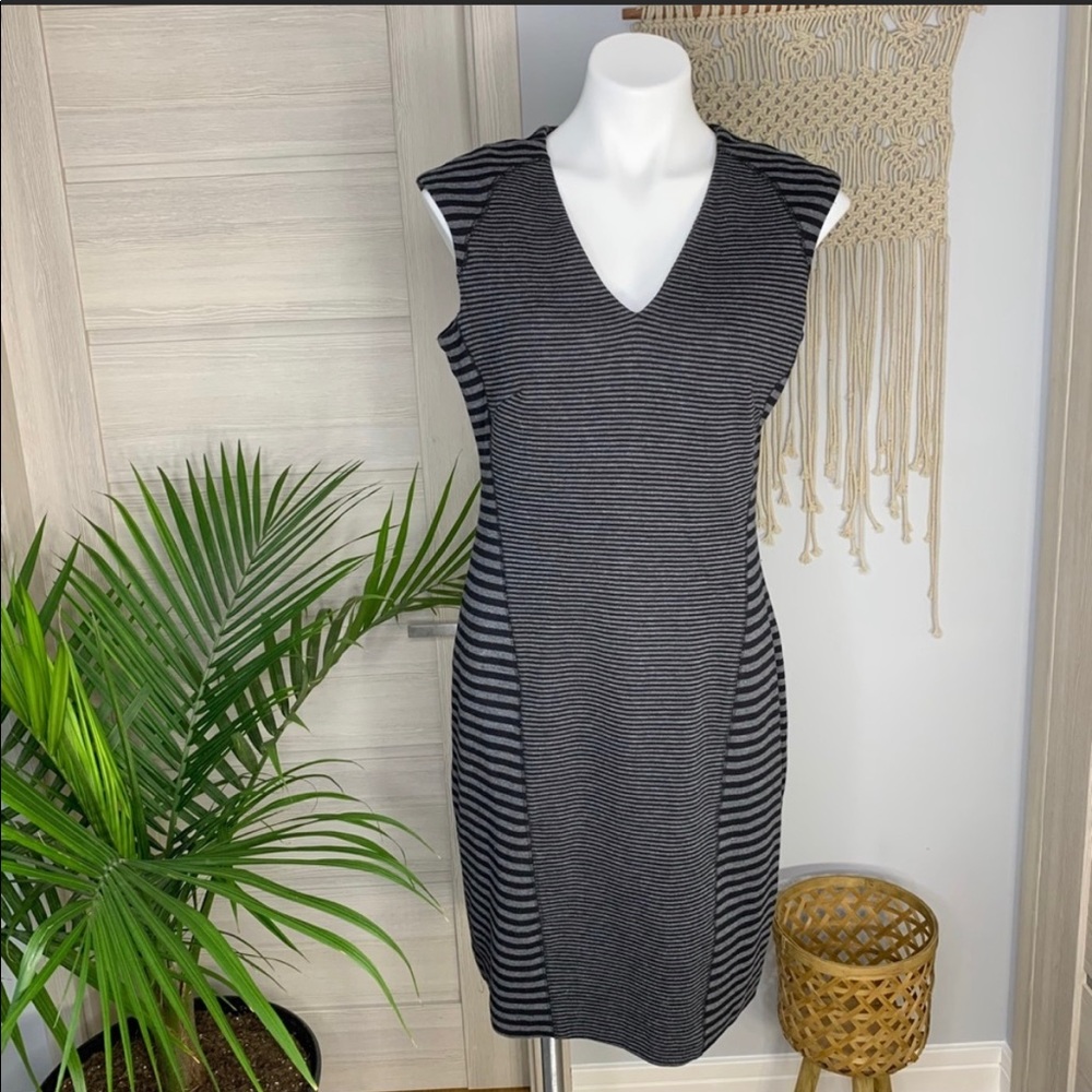 Calvin Klein | Striped Sheath Knee Length Dress